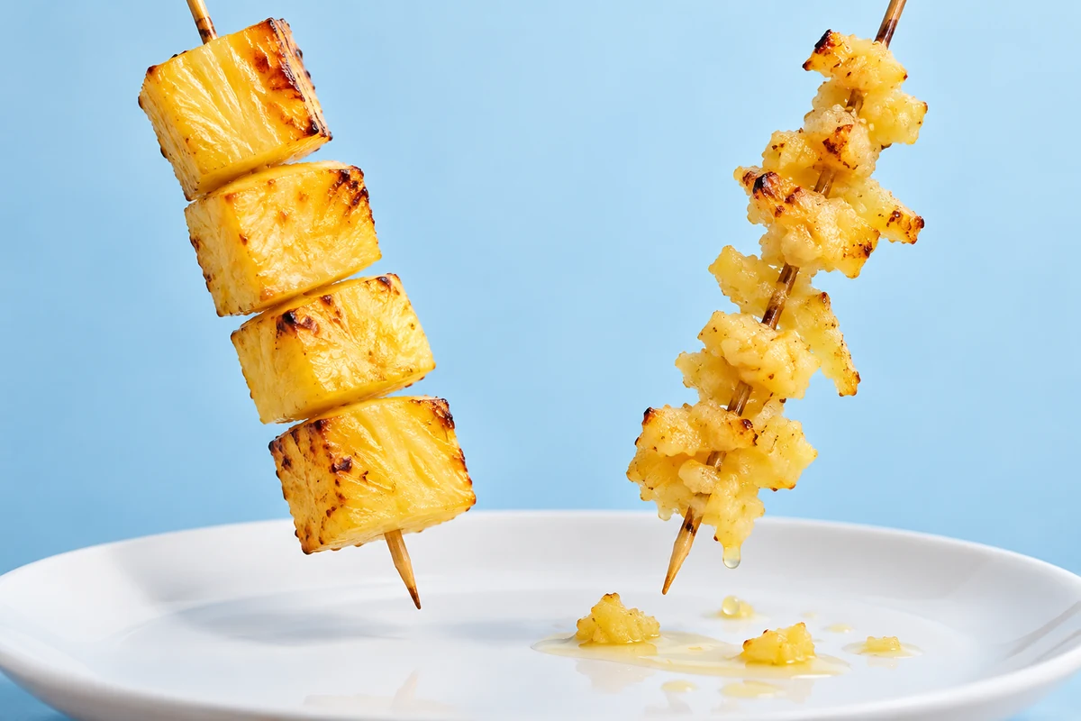 Skewer retention after grilling pineapple chunks Large pineapple chunks hold skewers while small softened fragments slide